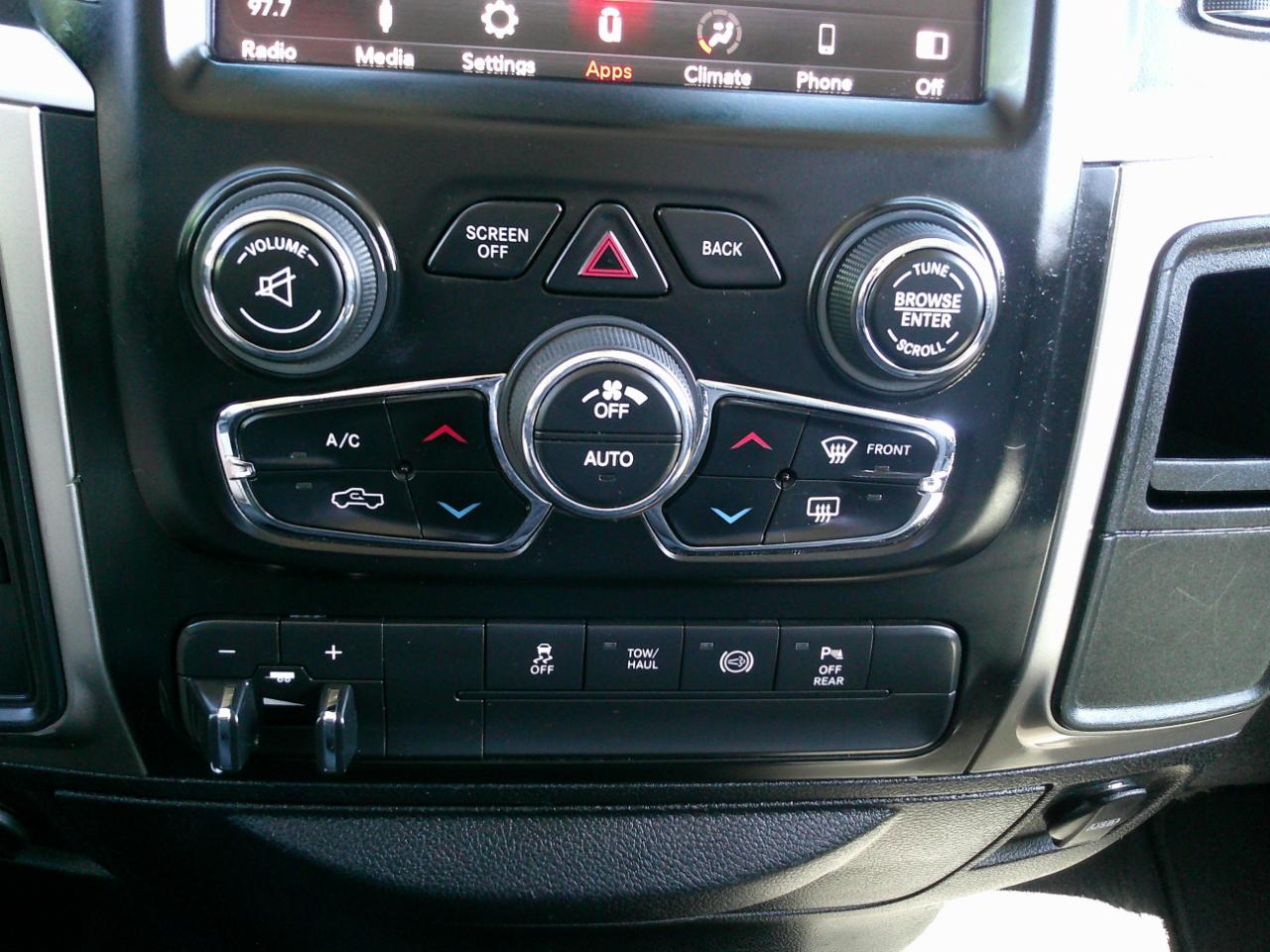 RAM 2500 SLT Crew Cab SWB 4WD 2018