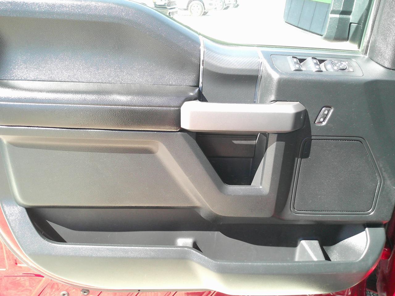 Ford F-150 XLT SuperCrew 5.5-ft. Bed 4WD 2018