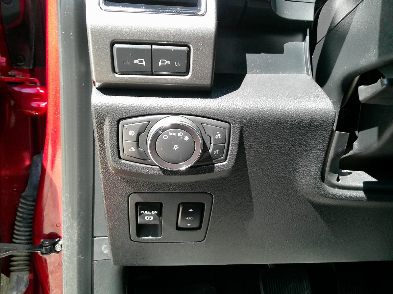 Ford F-150 XLT SuperCrew 5.5-ft. Bed 4WD 2018