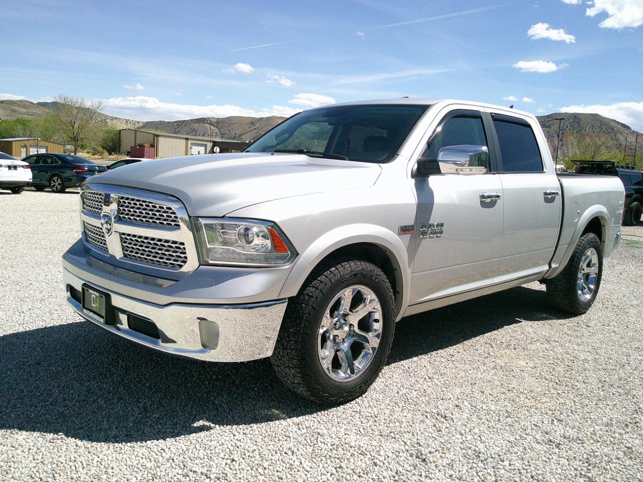 RAM 1500 Laramie Crew Cab SWB 4WD 2017