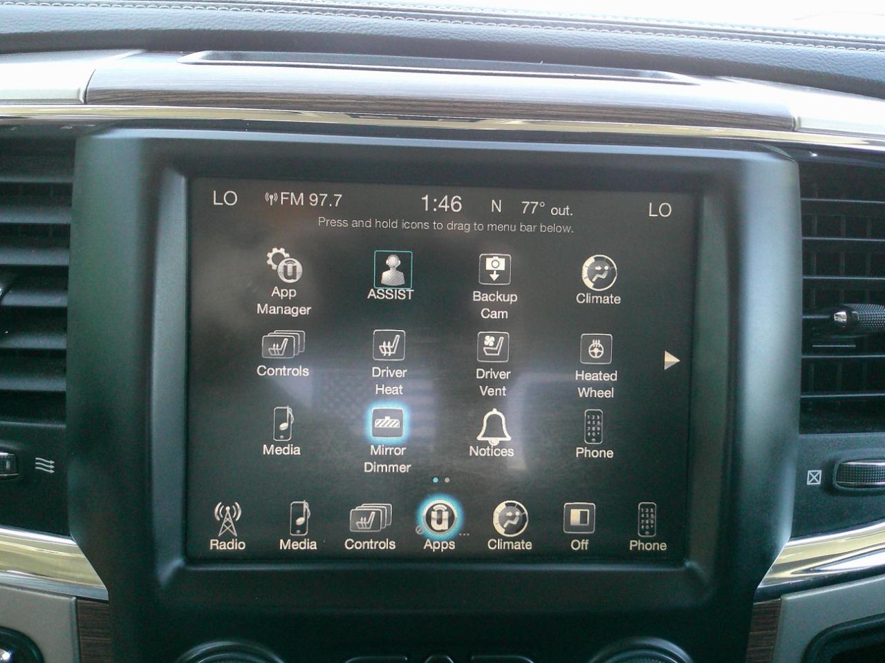 RAM 1500 Laramie Crew Cab SWB 4WD 2017