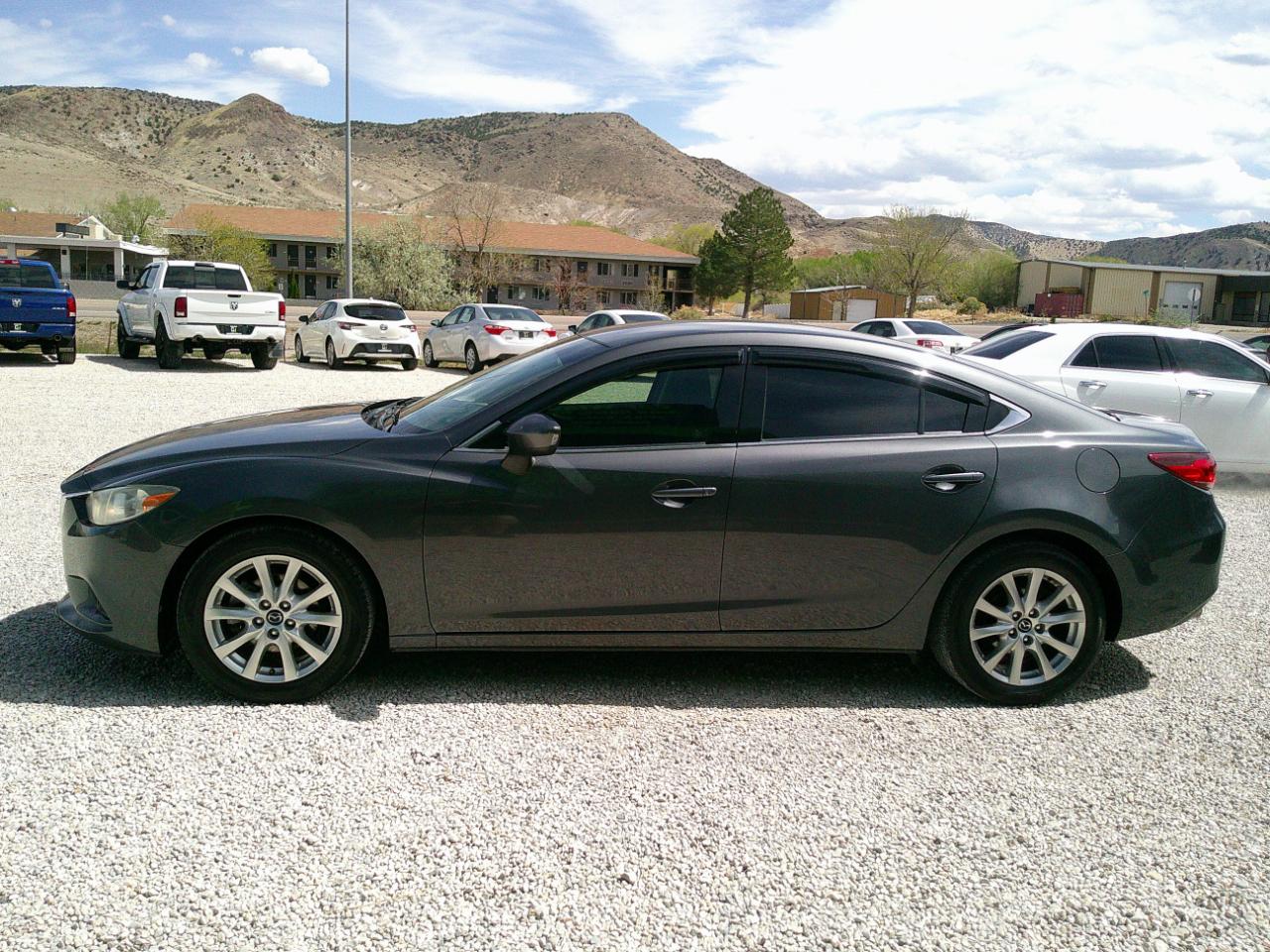 Mazda MAZDA6 i Sport AT 2016