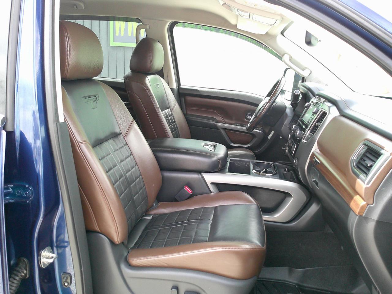 Nissan Titan XD Platinum Reserve Crew Cab 4WD 2018