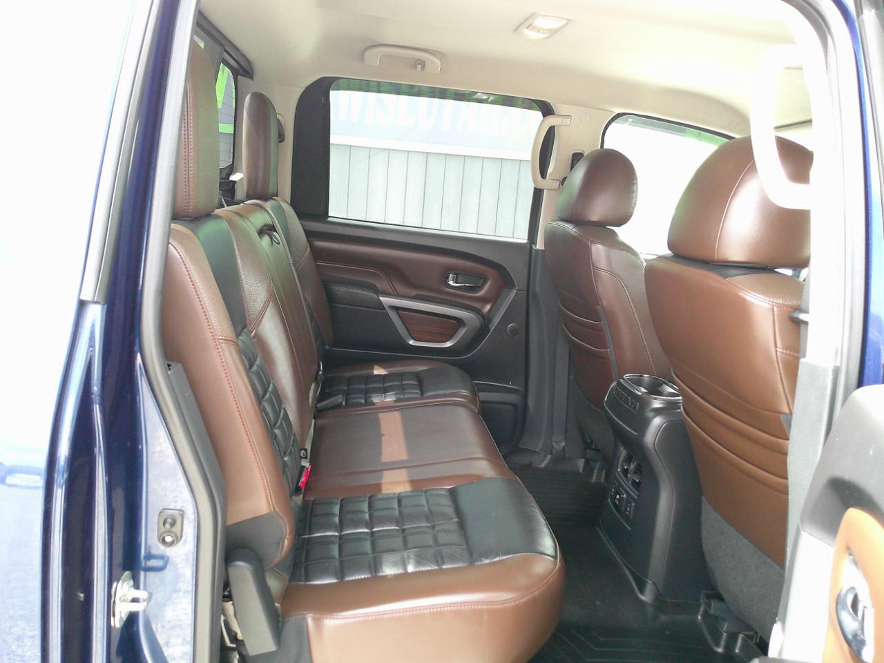 Nissan Titan XD Platinum Reserve Crew Cab 4WD 2018