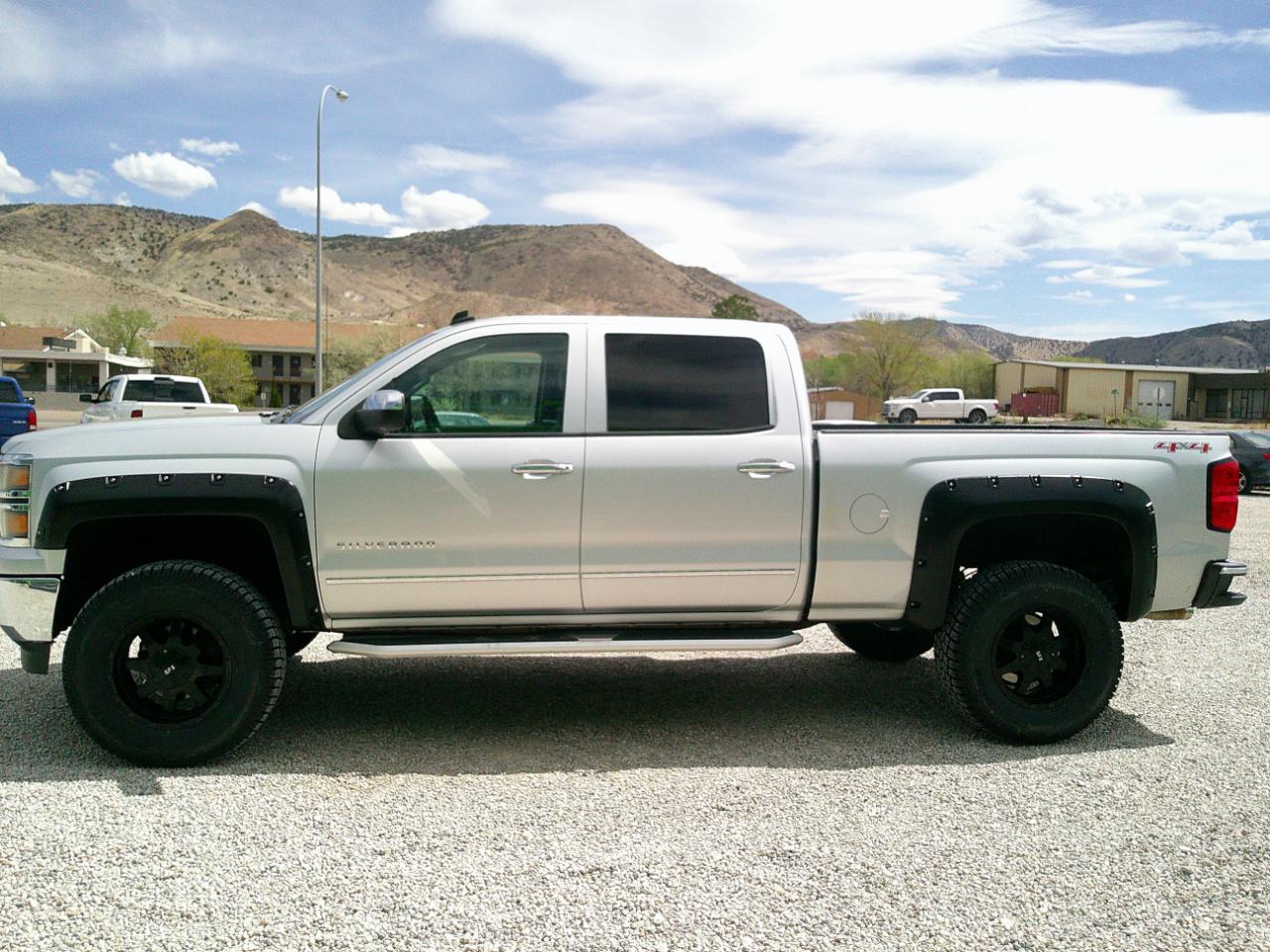 Chevrolet Silverado 1500 LTZ Crew Cab 4WD 2014