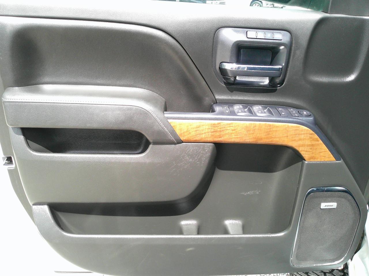 Chevrolet Silverado 1500 LTZ Crew Cab 4WD 2014