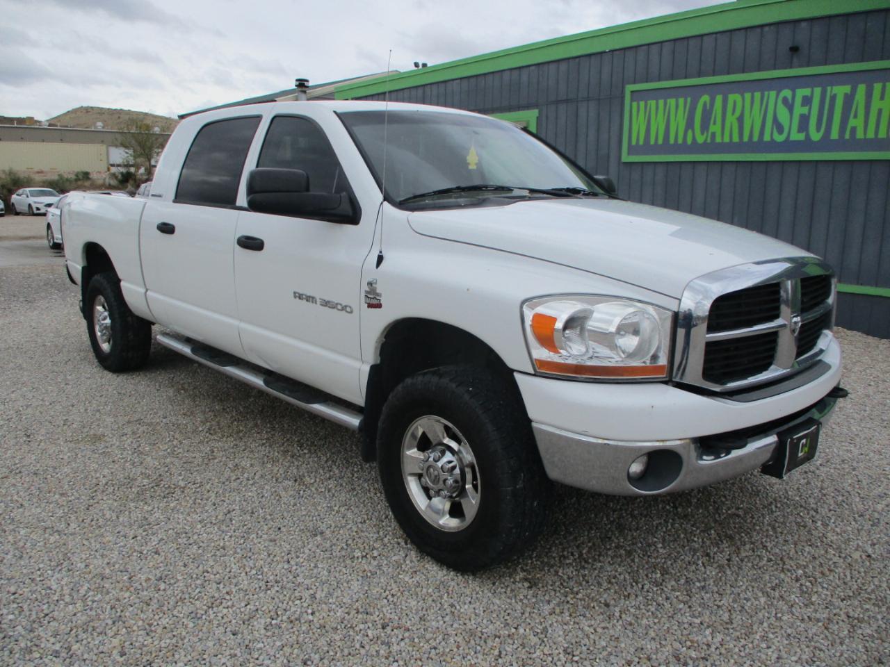 Dodge Ram 3500 SLT Mega Cab 4WD 2006