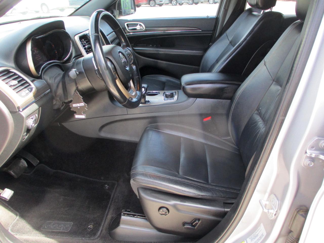 Jeep Grand Cherokee Limited 4WD 2015