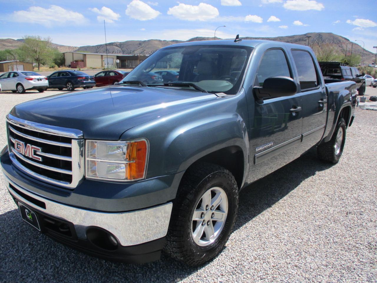 GMC Sierra 1500 SLE Crew Cab 4WD 2013