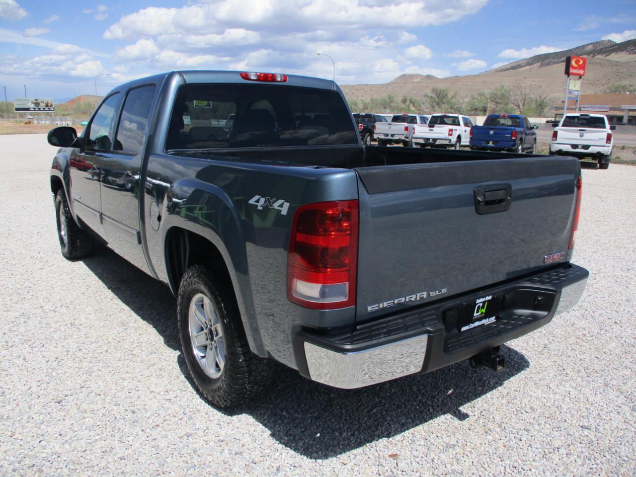 GMC Sierra 1500 SLE Crew Cab 4WD 2013