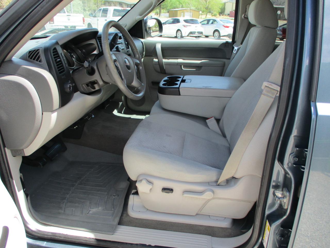 GMC Sierra 1500 SLE Crew Cab 4WD 2013