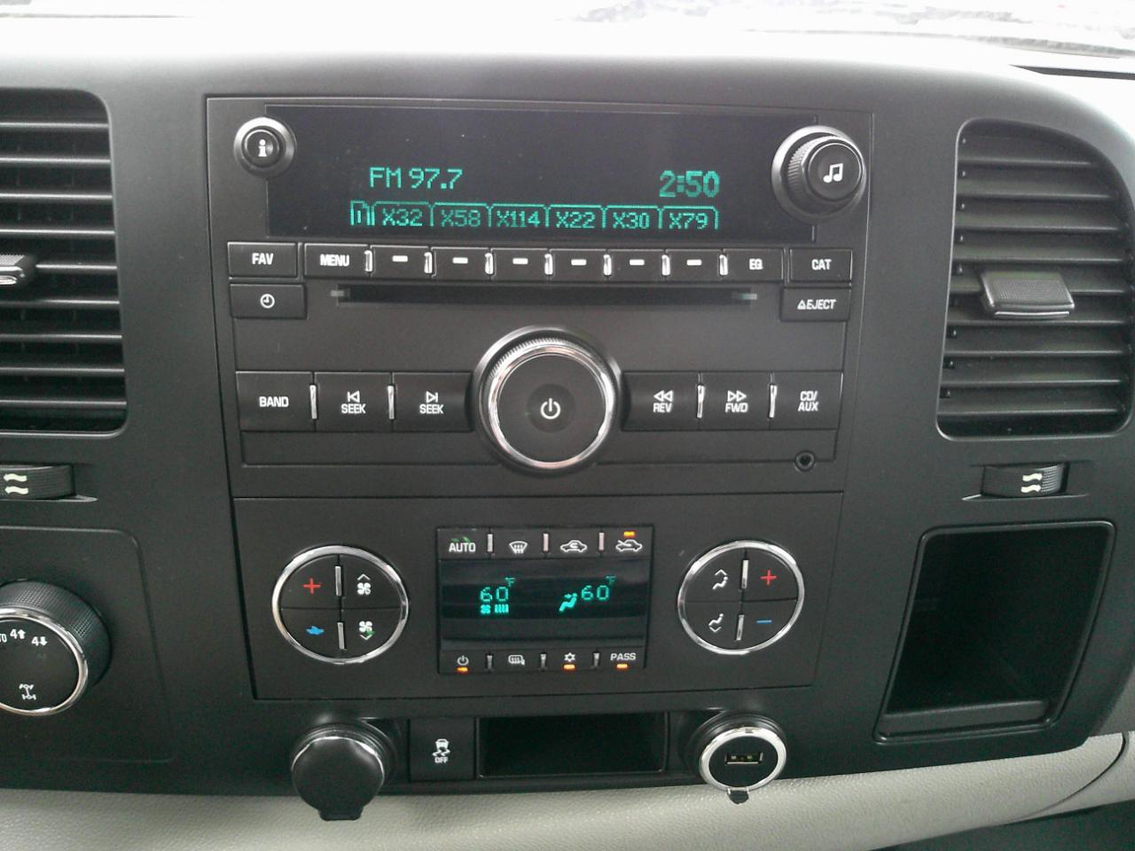 GMC Sierra 1500 SLE Crew Cab 4WD 2013