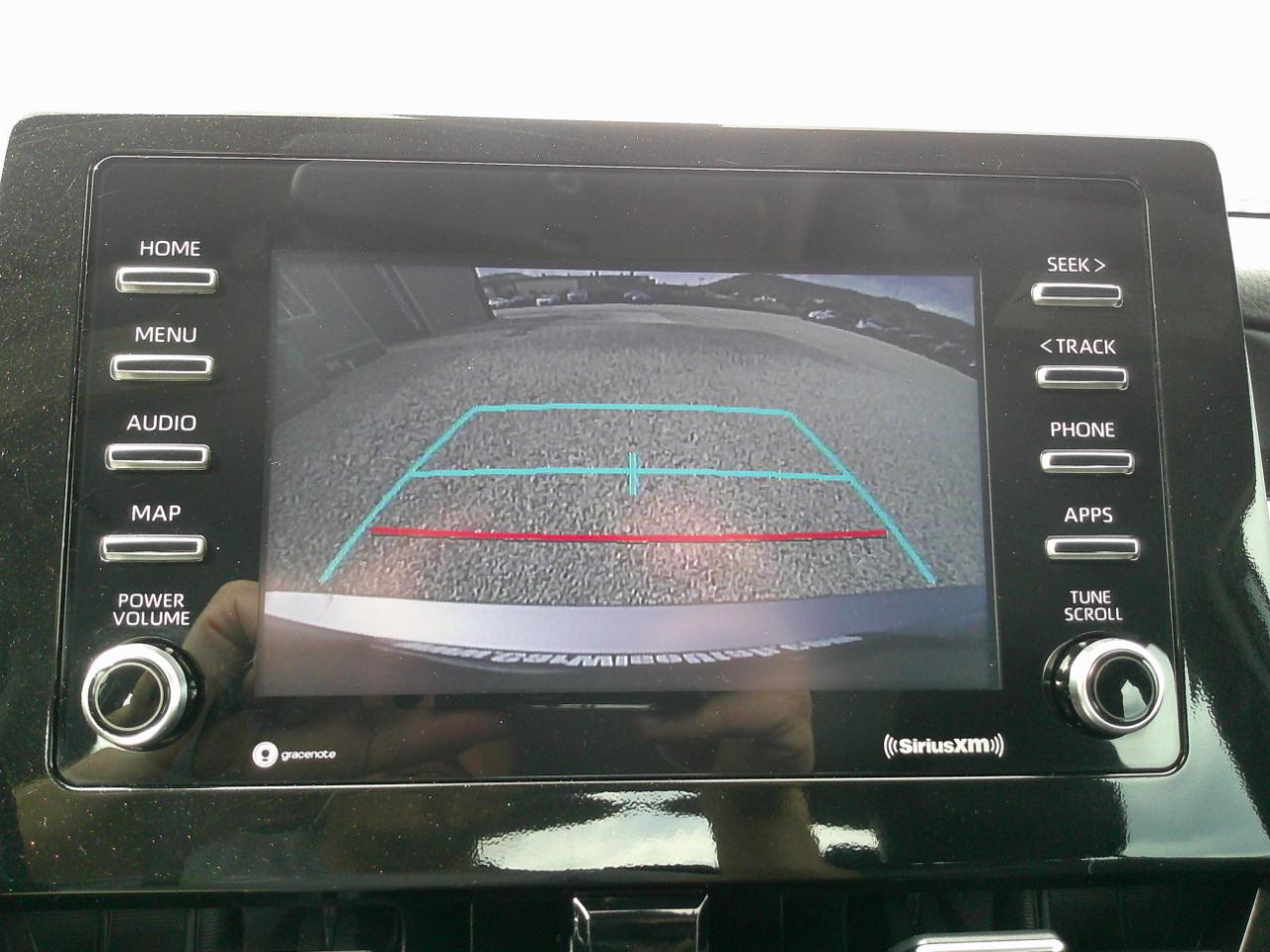 Toyota Camry SE 2022