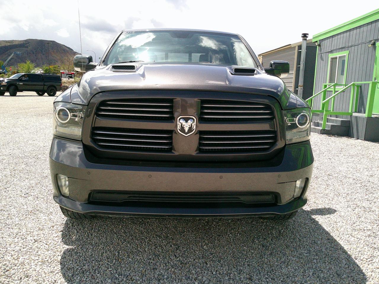 RAM 1500 Sport Crew Cab SWB 4WD 2017