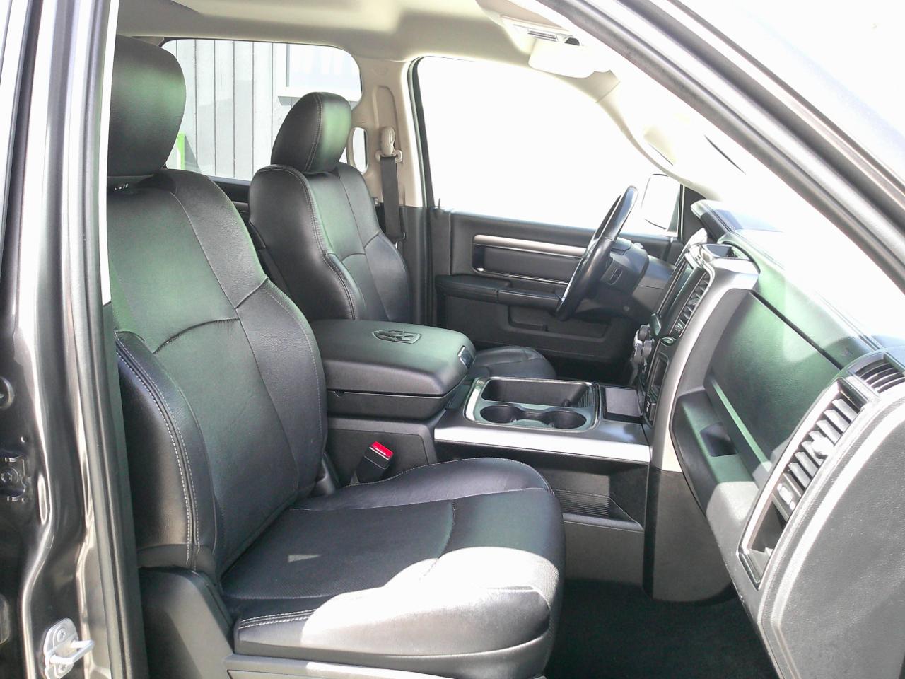 RAM 1500 Sport Crew Cab SWB 4WD 2017