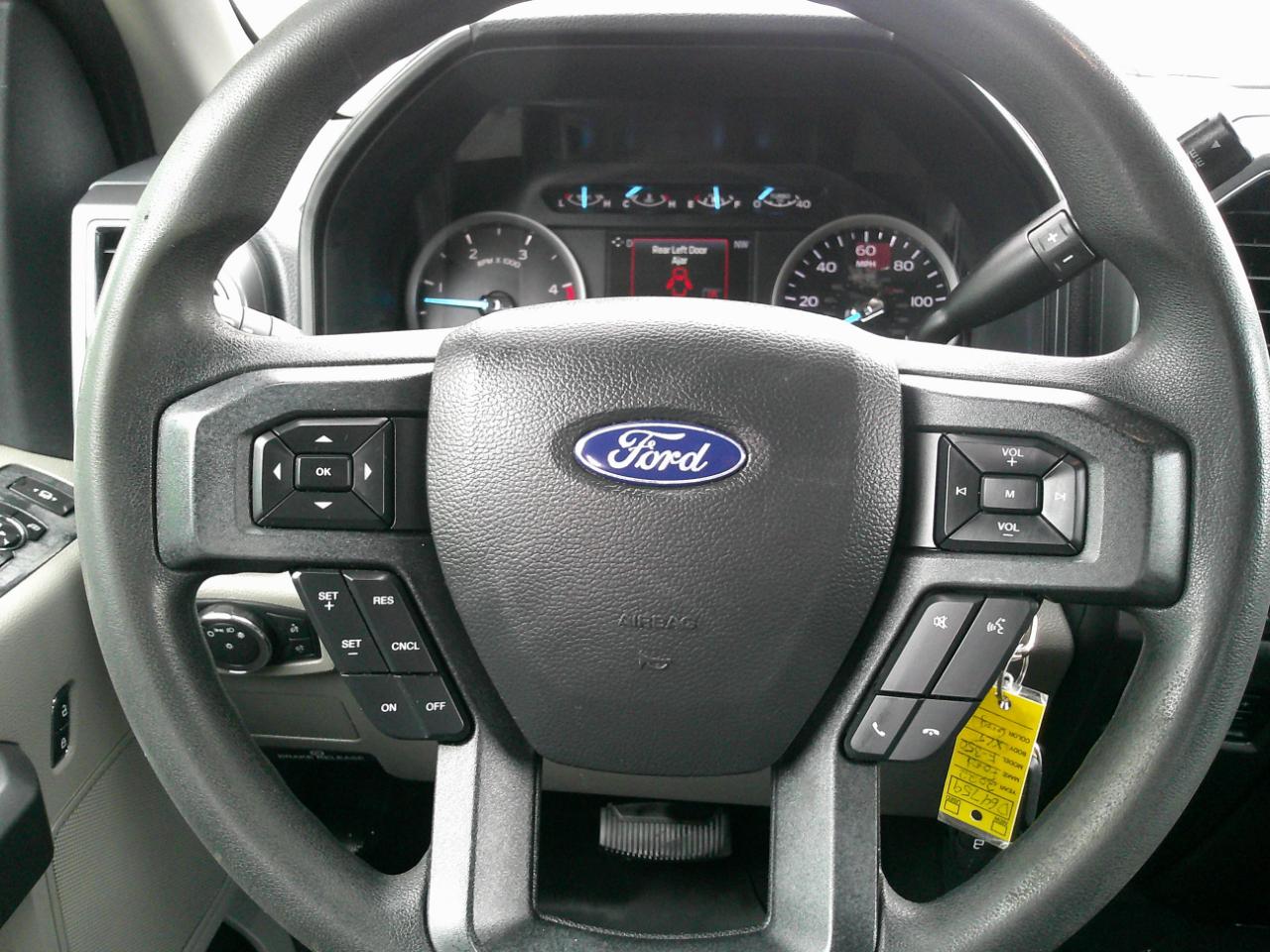 Ford F-350 SD XLT Crew Cab Long Bed 4WD 2022