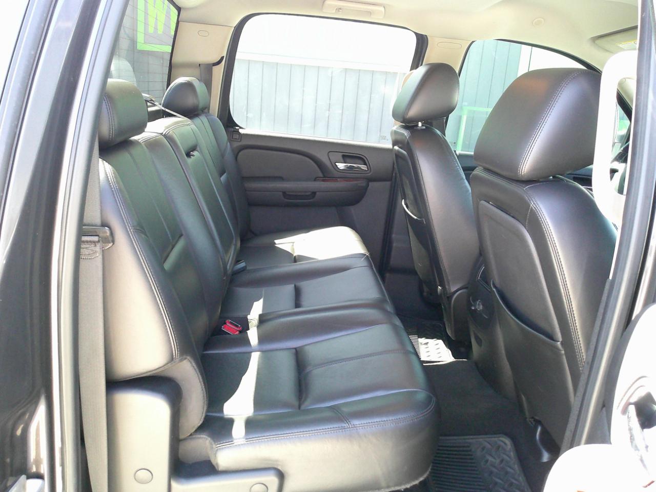 Chevrolet Silverado 2500HD LTZ Crew Cab 4WD 2010