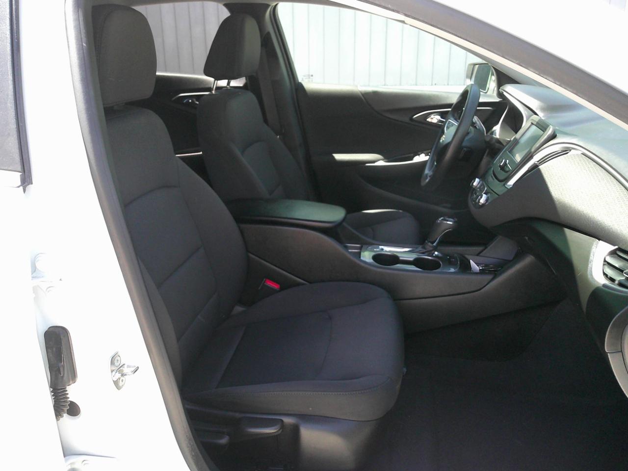 Chevrolet Malibu LS 2017