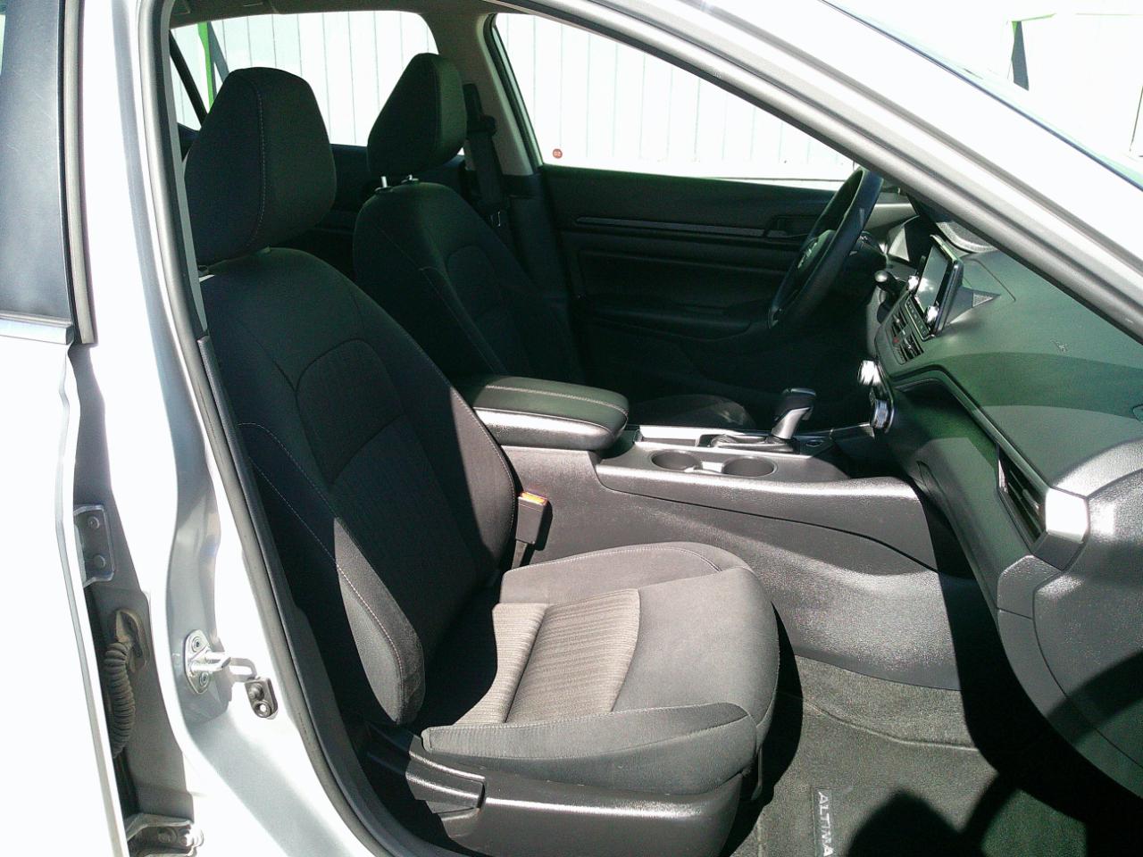Nissan Altima 2.5 S 2024
