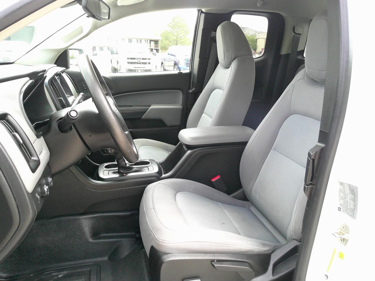 Chevrolet Colorado Work Truck Ext. Cab 4WD 2016