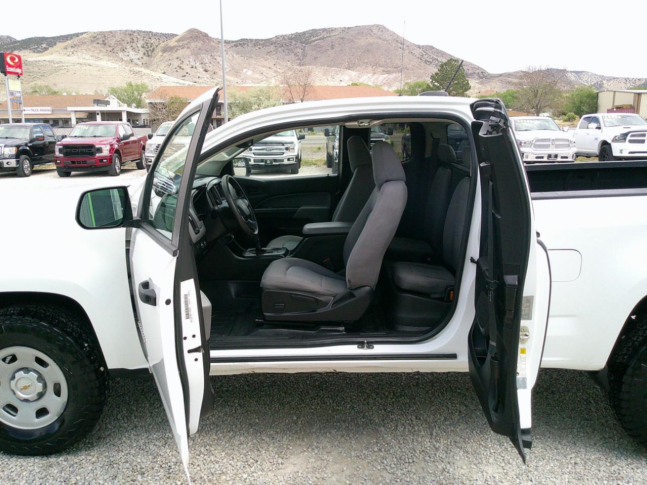 Chevrolet Colorado Work Truck Ext. Cab 4WD 2016