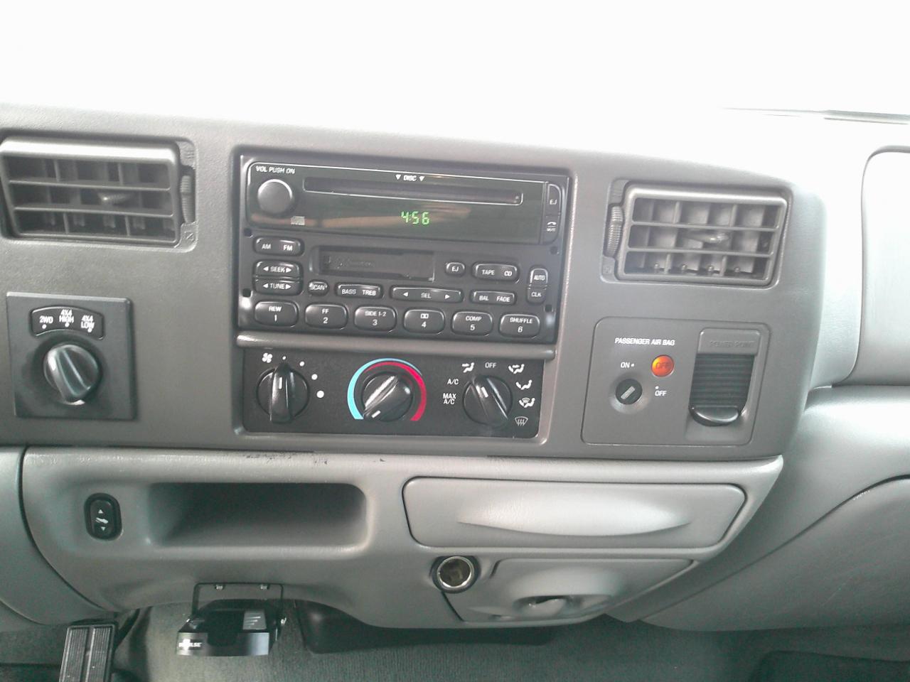 Ford F-250 SD Lariat SuperCab Long Bed 4WD 2004