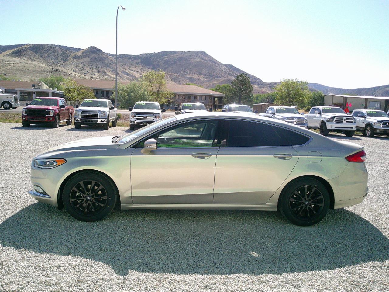 Ford Fusion SE 2017