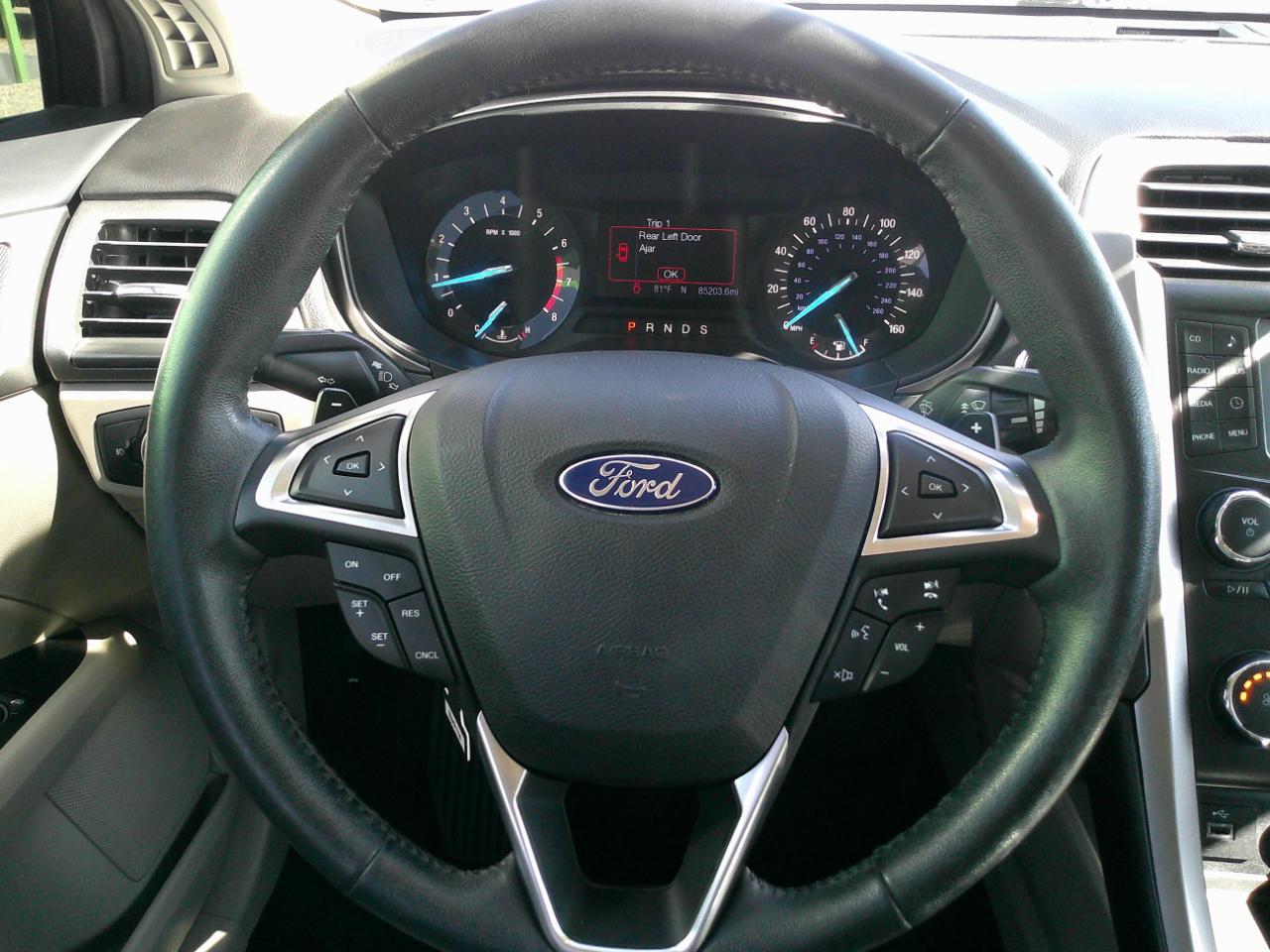 Ford Fusion SE 2017