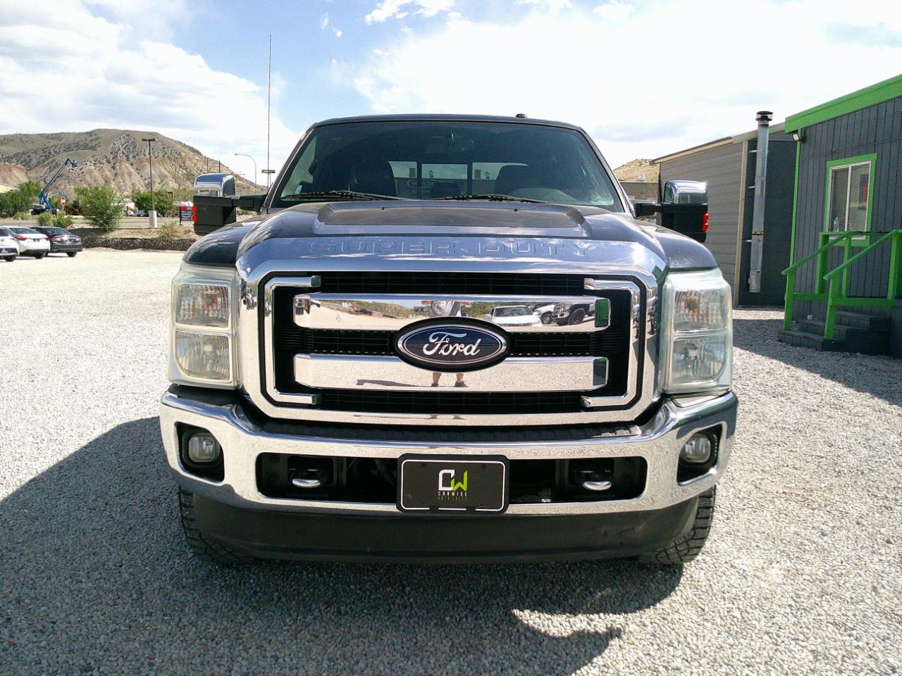 Ford F-350 SD Lariat Crew Cab 4WD 2011