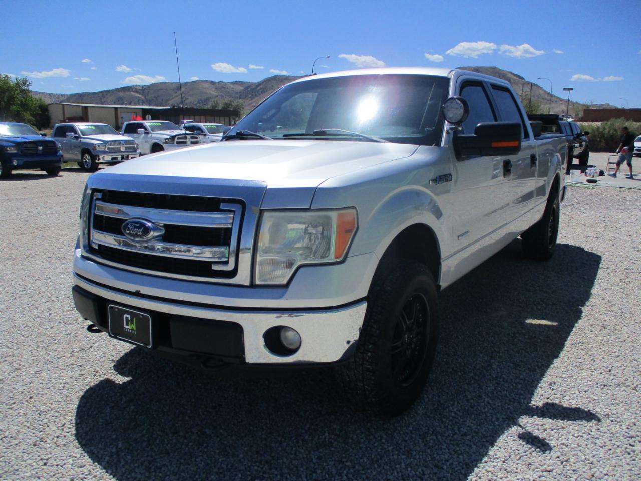 Ford F-150 4WD SuperCrew 145" XLT 2013