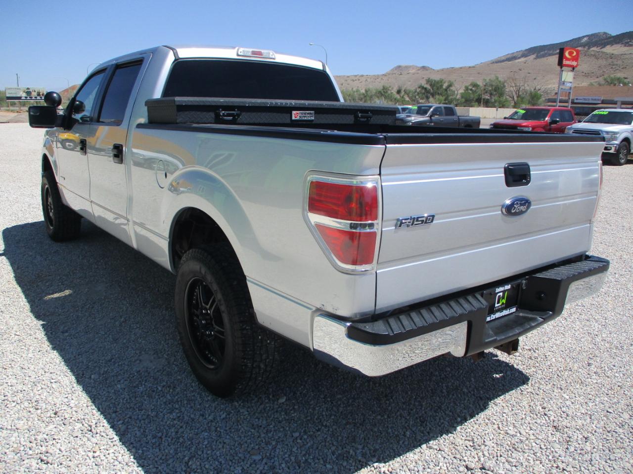 Ford F-150 4WD SuperCrew 145" XLT 2013