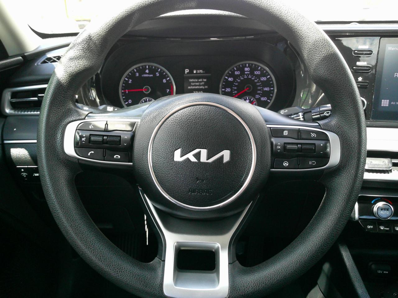 Kia K5 LXS 2023