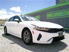2023 Kia K5 