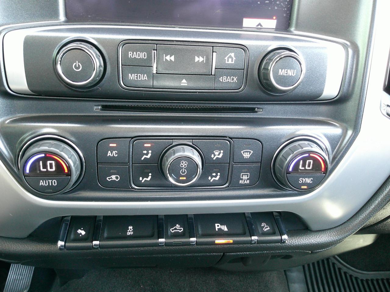 GMC Sierra 1500 SLE Crew Cab Long Box 4WD 2014