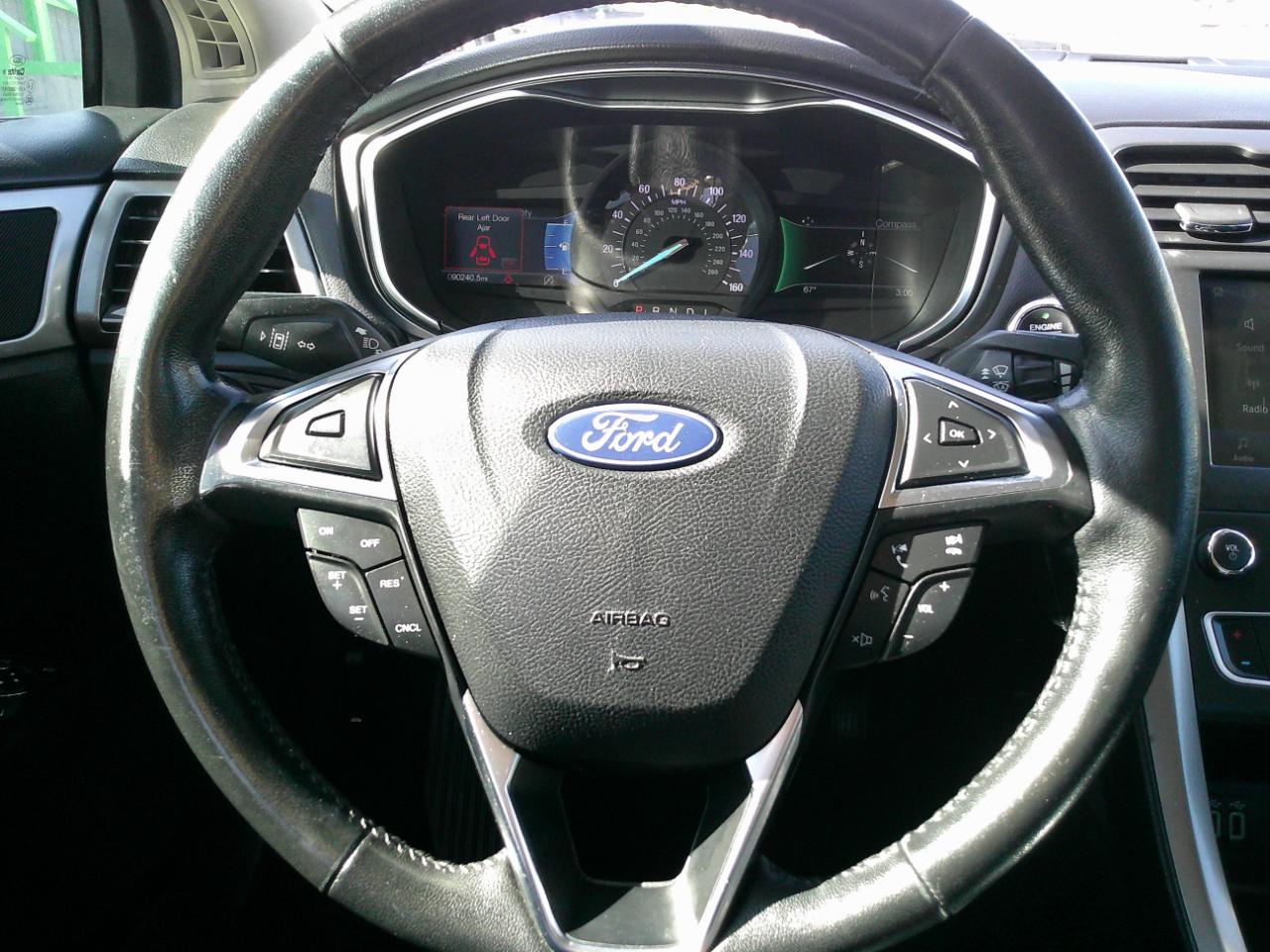 Ford Fusion SEL 2020