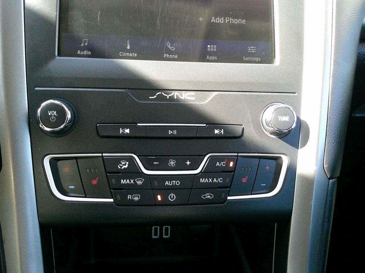 Ford Fusion SEL 2020