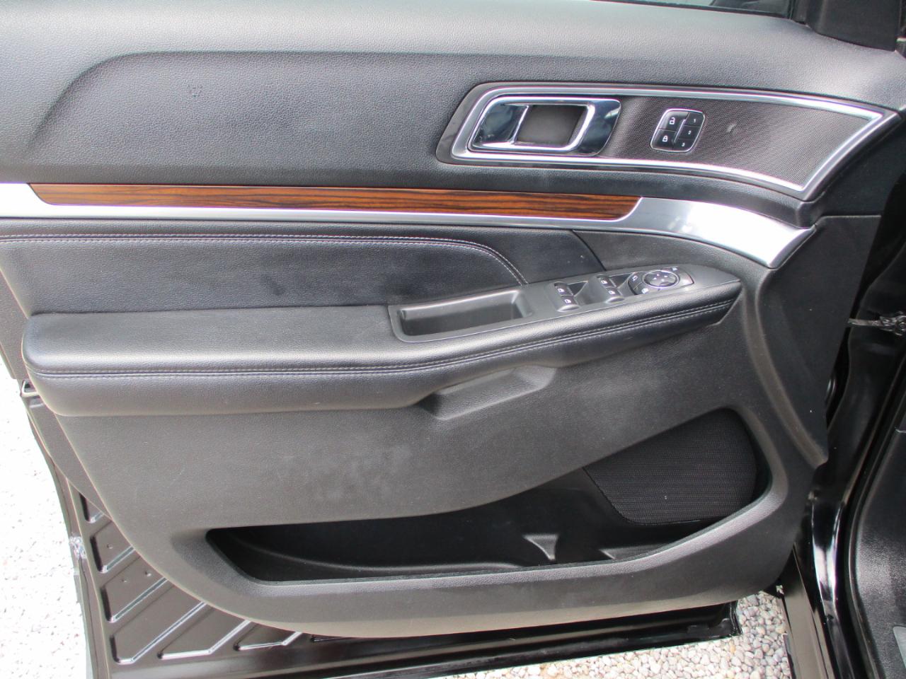 Ford Explorer Limited 4WD 2016