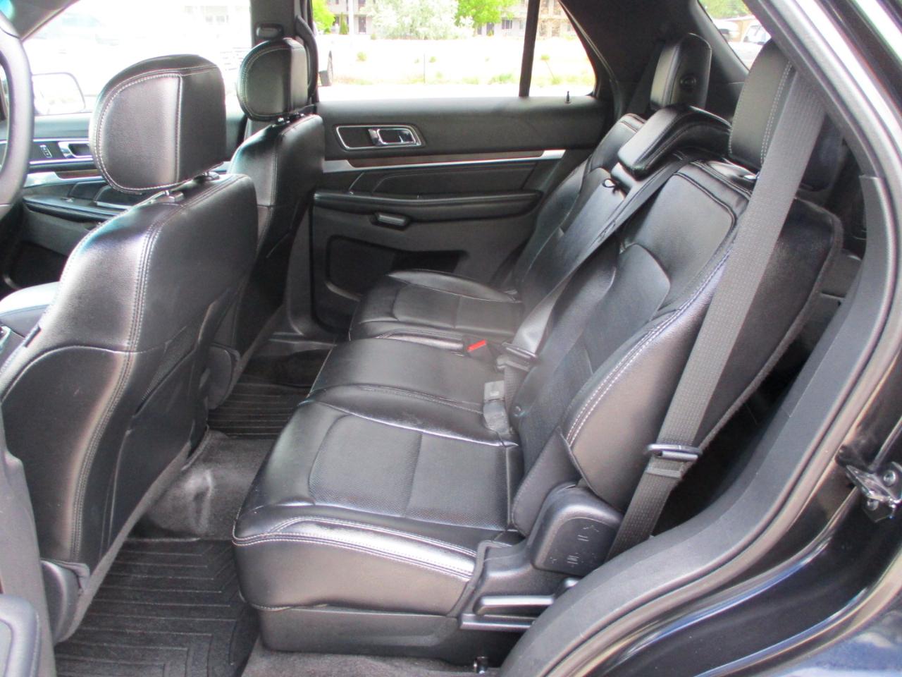Ford Explorer Limited 4WD 2016