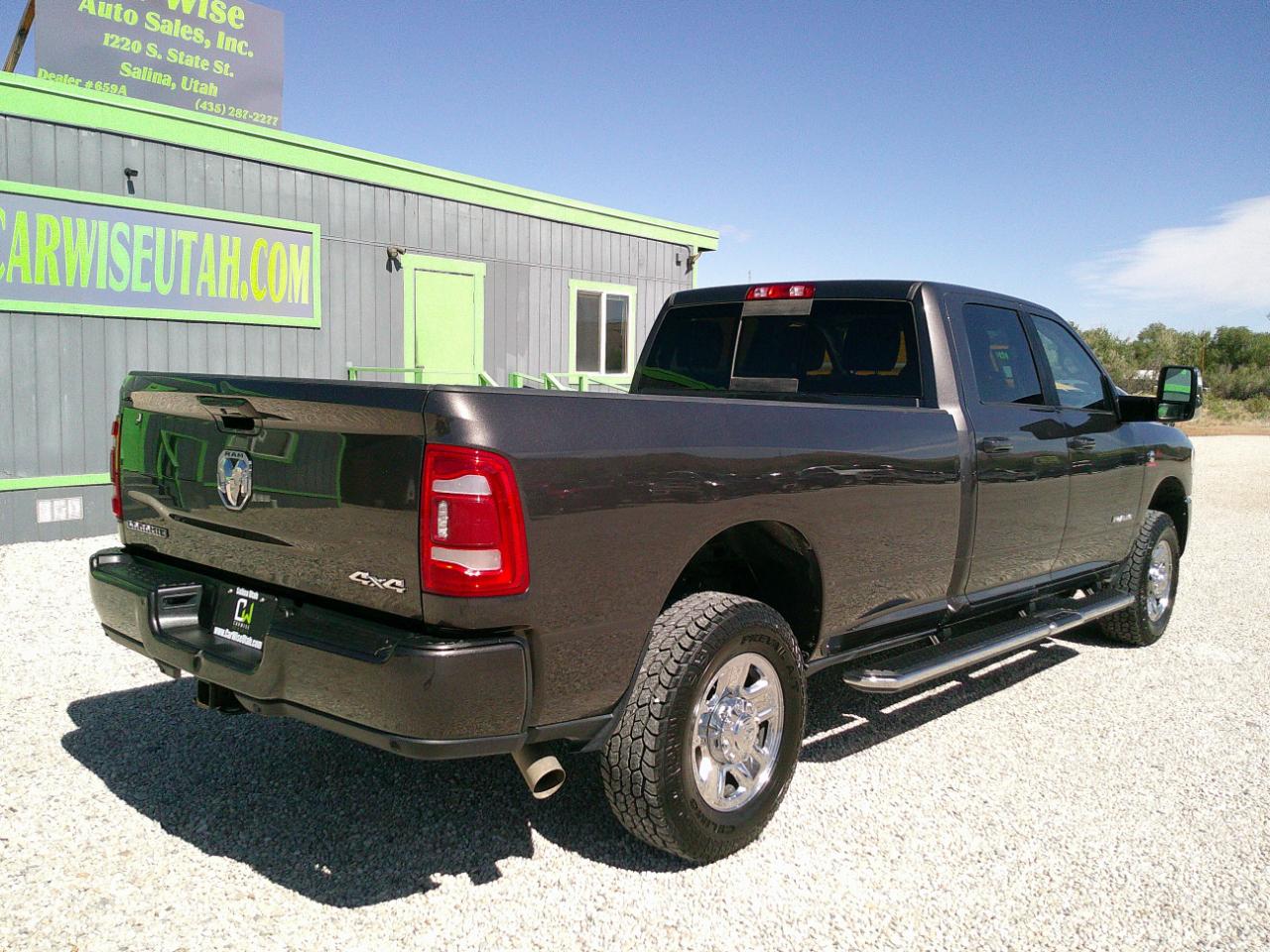 RAM 3500 Laramie Crew Cab LWB 4WD 2024