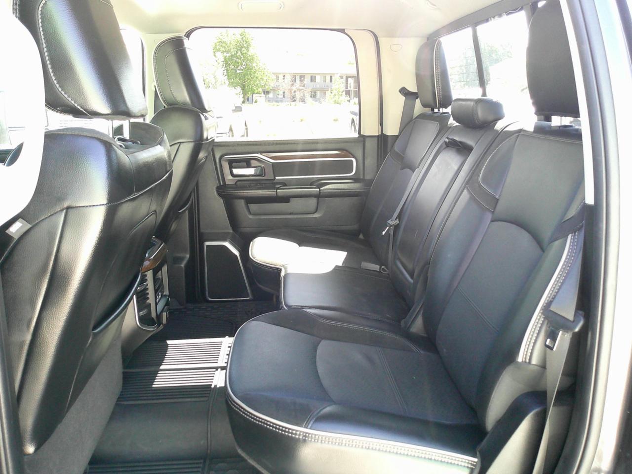 RAM 3500 Laramie Crew Cab LWB 4WD 2024