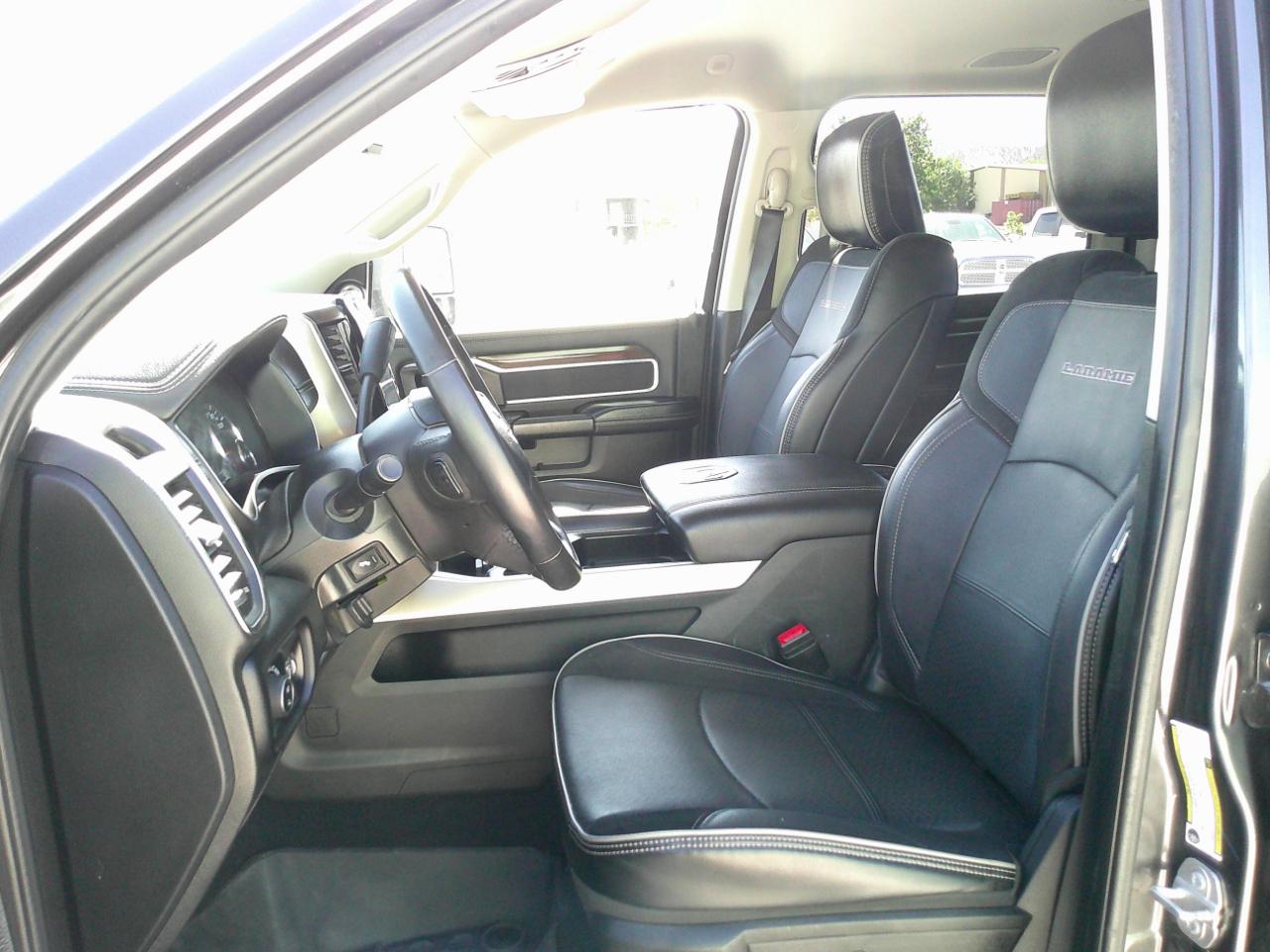 RAM 3500 Laramie Crew Cab LWB 4WD 2024