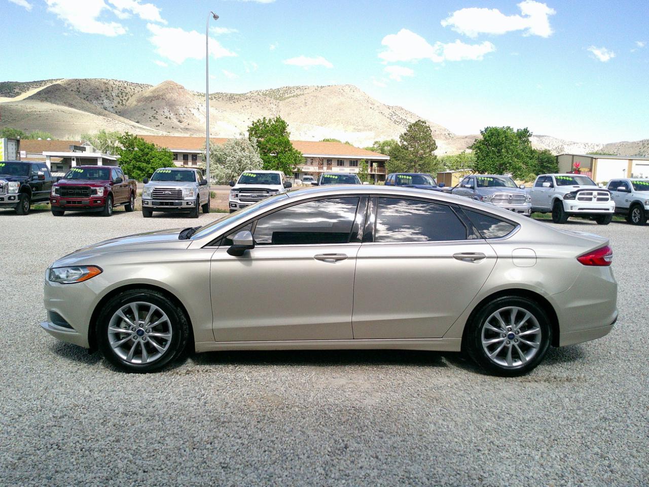 Ford Fusion SE 2017