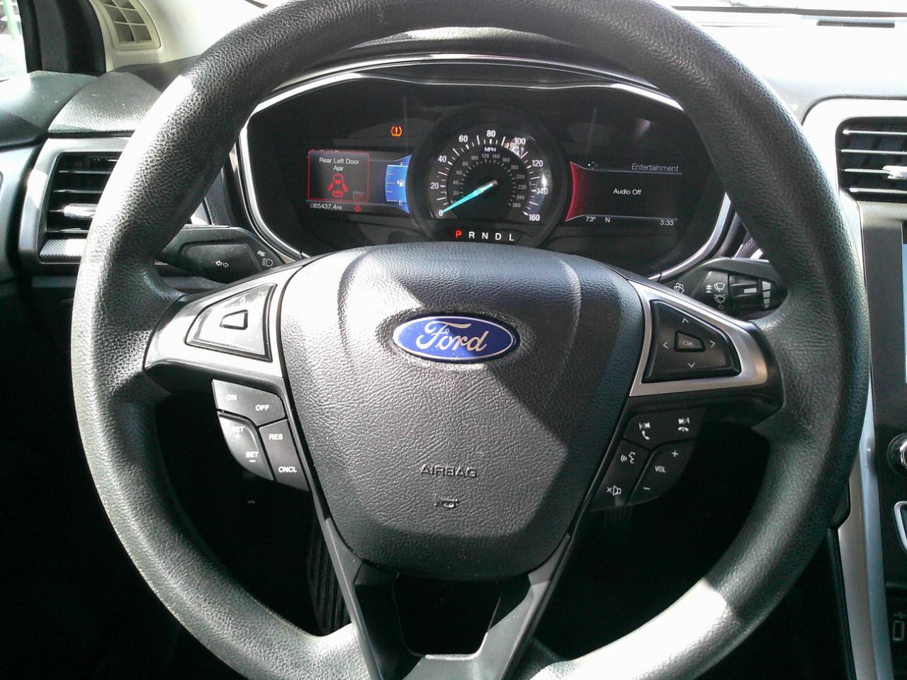 Ford Fusion SE 2017
