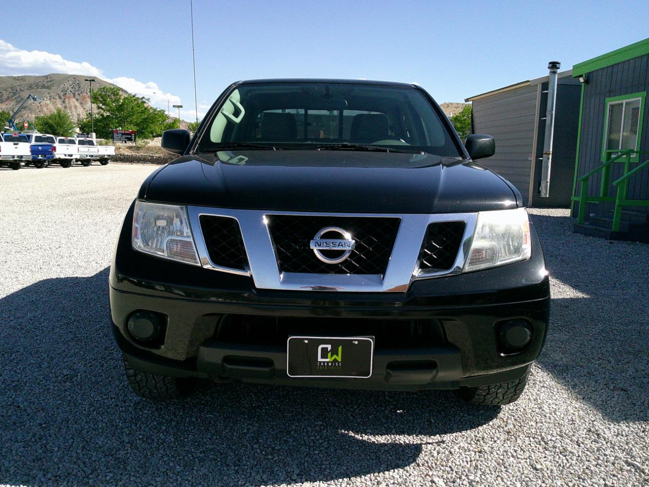 Nissan Frontier SV Crew Cab 4WD 2019