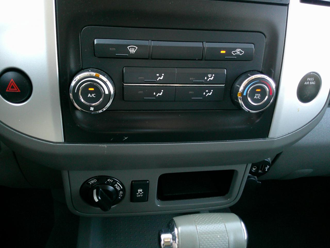 Nissan Frontier SV Crew Cab 4WD 2019