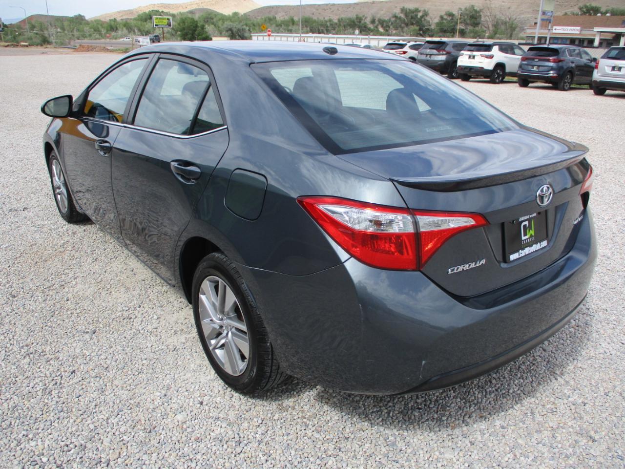 Toyota Corolla LE Eco CVT 2015