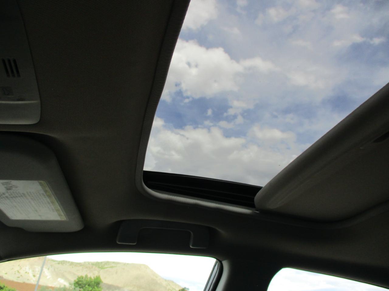 Toyota Corolla LE Eco CVT 2015