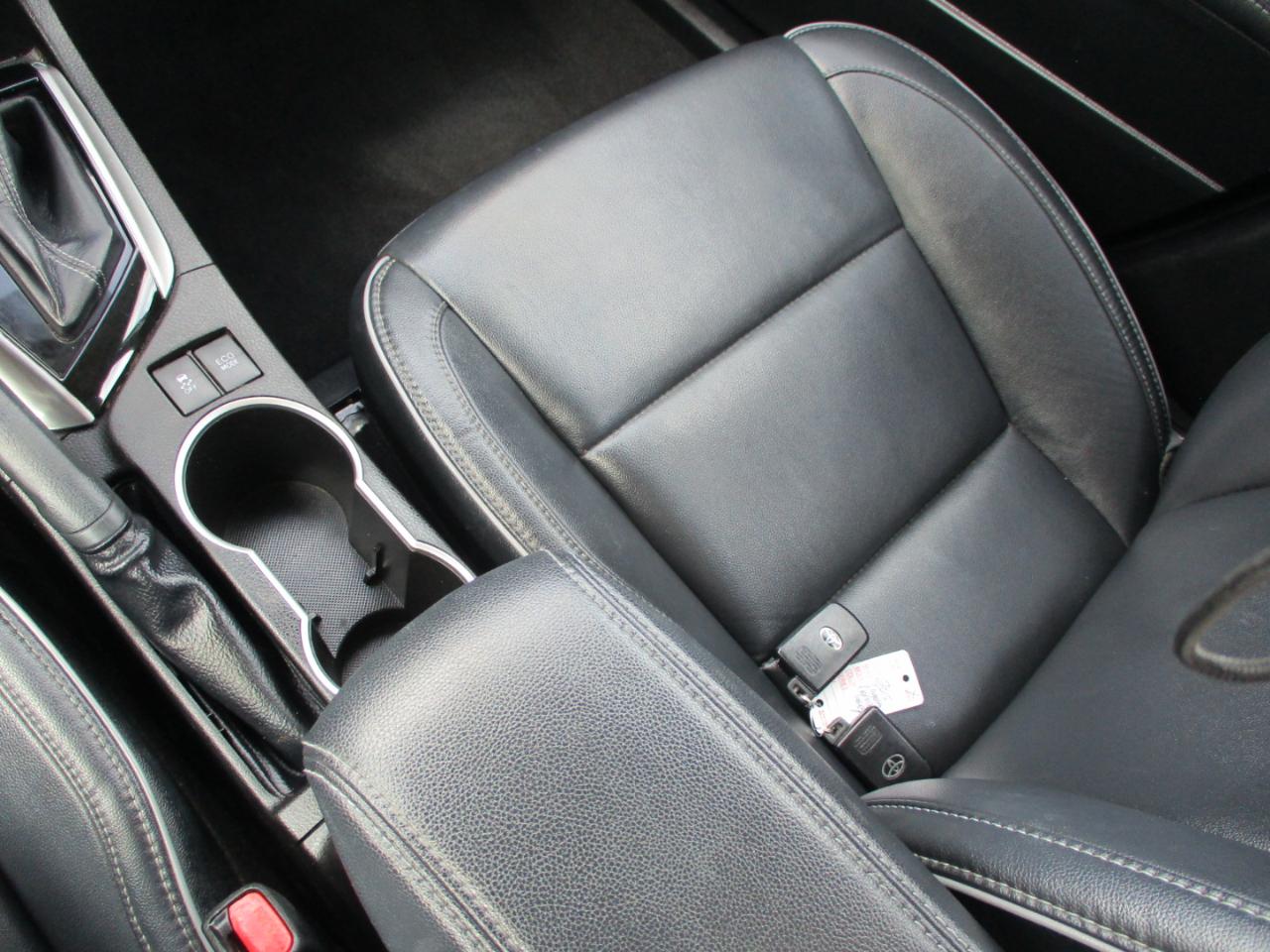 Toyota Corolla LE Eco CVT 2015