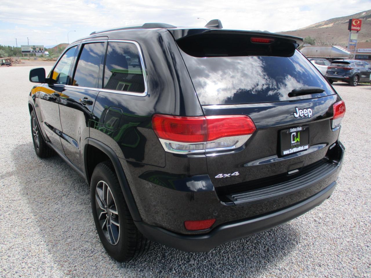 Jeep Grand Cherokee Laredo 4WD 2019