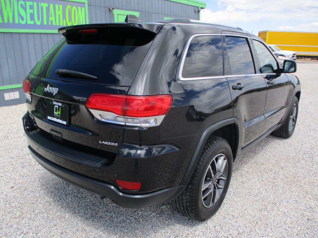 Jeep Grand Cherokee Laredo 4WD 2019